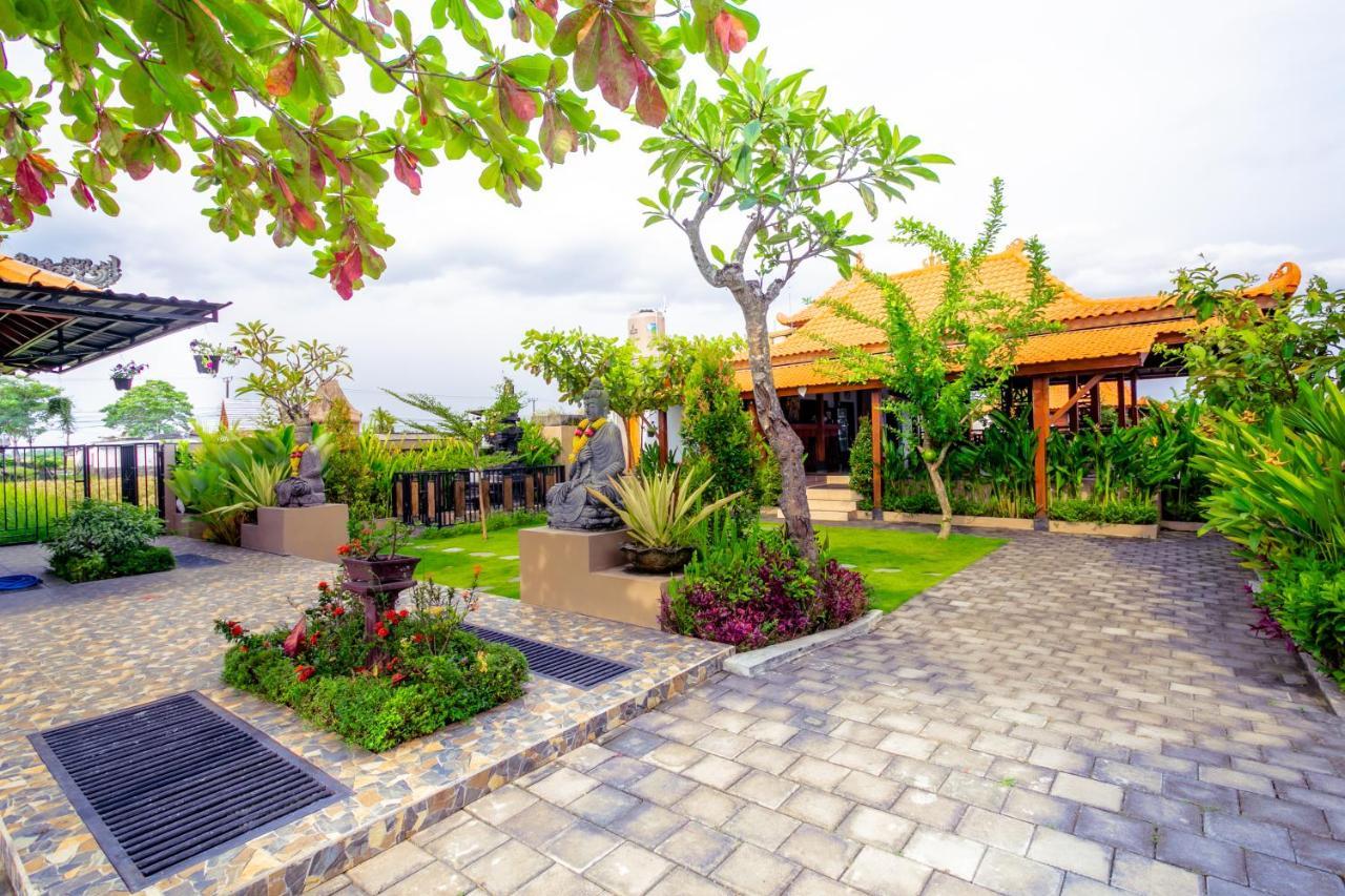 Japa Guesthouse Canggu Extérieur photo